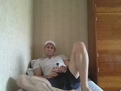 Sasha yourboy online show from 4, 8, 2026