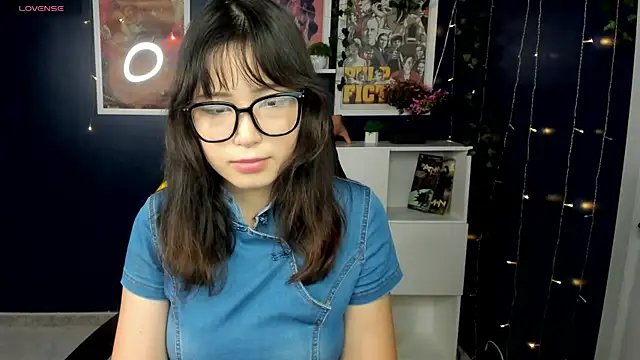AlishaTempt online show from 7, 8, 2026
