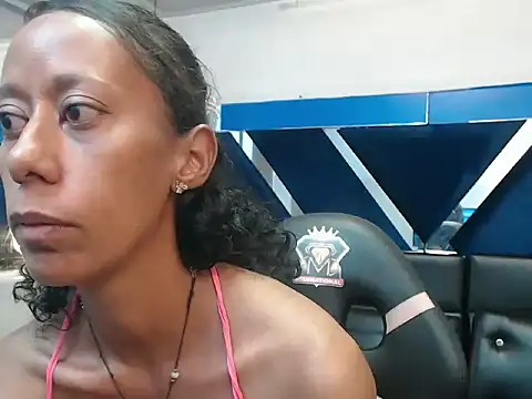 Snapshot of Anastasya-Lopez chatting on 6, 8, 2026 Anastasya-Lopez online show from 6, 8, 2026