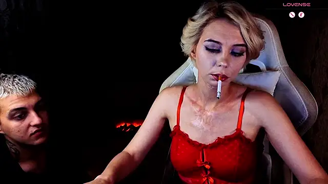 Snapshot of DarkDominSmoke chatting on 6, 8, 2026 DarkDominSmoke online show from 6, 8, 2026