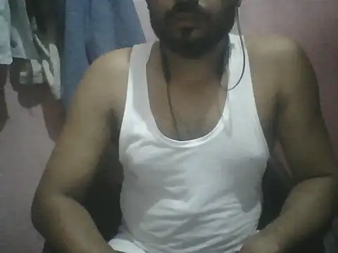 Snapshot of hardfuckerboyy chatting on 9, 8, 2026 hardfuckerboyy online show from 9, 8, 2026