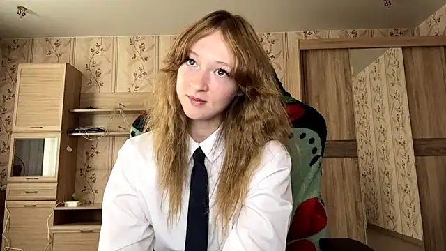 SalmonWhip online show from 10, 8, 2026