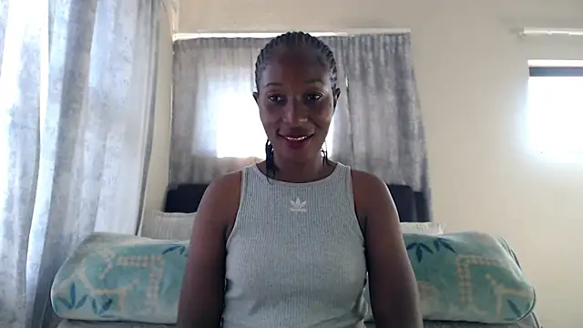 Snapshot of leanna23 chatting on 6, 4, 2026 leanna23 online show from 6, 4, 2026