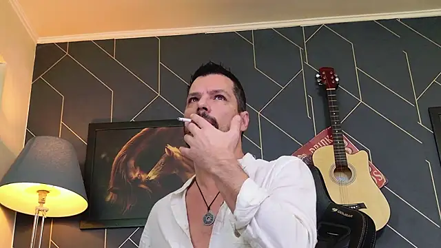 Snapshot of ChrisKox chatting on 20, 12, 2025 ChrisKox online show from 20, 12, 2025