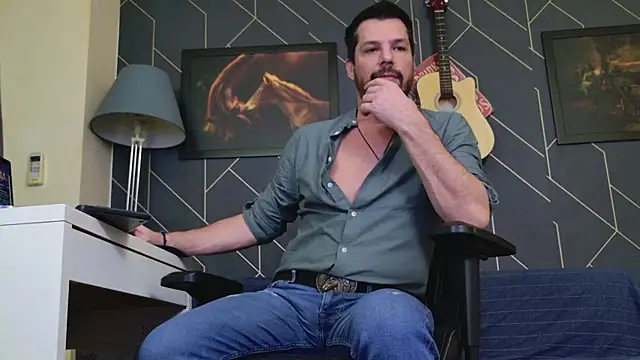 Snapshot of ChrisKox chatting on 12, 1, 2026 ChrisKox online show from 12, 1, 2026