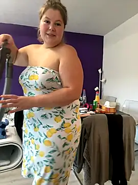 BootyLola online show from 10, 11, 2025