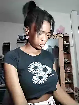 Snapshot of angel_allis chatting on 1, 2, 2025 angel allis online show from 1, 2, 2025