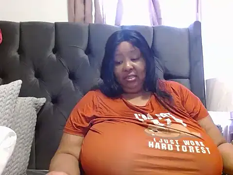 Snapshot of nancy111 chatting on 11, 2, 2025 nancy111 online show from 11, 2, 2025