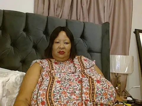 nancy111 online show from 21, 2, 2025