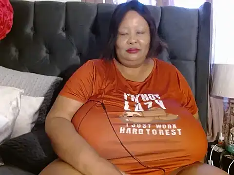 Snapshot of nancy111 chatting on 24, 2, 2025 nancy111 online show from 24, 2, 2025