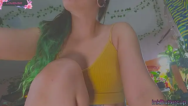 Dead Butterfly online show from 28, 9, 2025