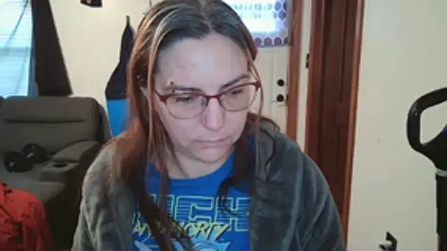 SweetAriesXO online show from 4, 2, 2026