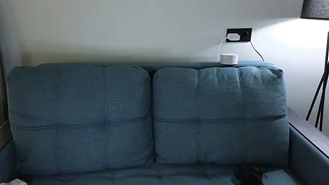 JuliaBeng online show from 4, 10, 2025