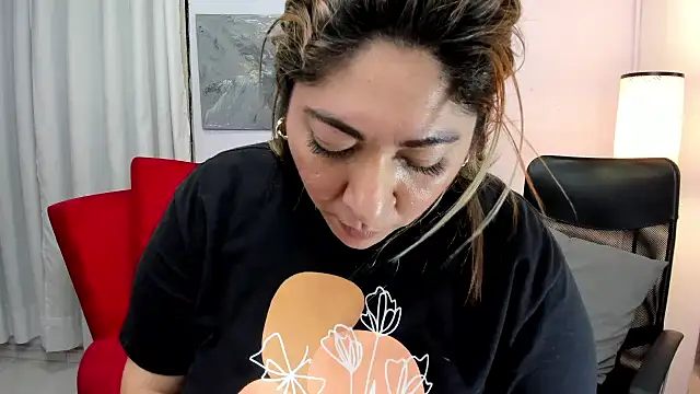 kendra fire online show from 16, 5, 2026
