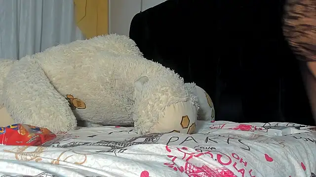 Snapshot of SandraGoldstein chatting on 22, 3, 2025 SandraGoldstein online show from 22, 3, 2025