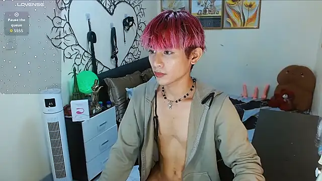 WildestTwink online show from 2, 10, 2025