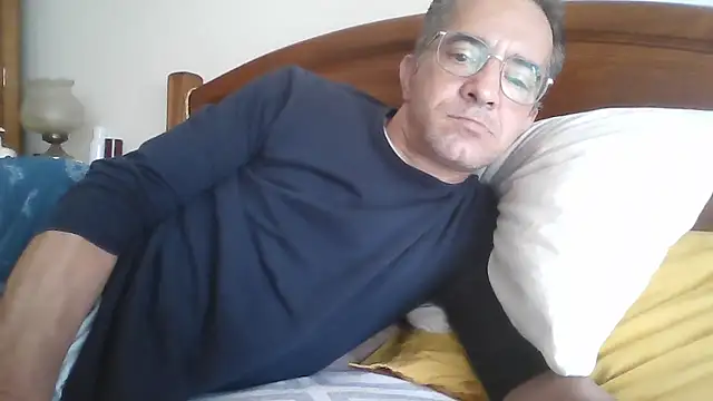 CarlosRocha73 online show from 5, 5, 2026