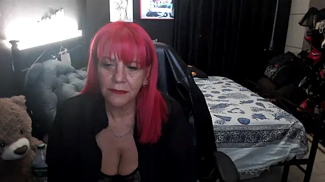 Snapshot of diavo72 chatting on 20, 7, 2026 diavo72 online show from 20, 7, 2026