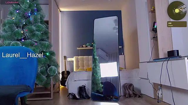 LAUREL HAZEL online show from 13, 1, 2025