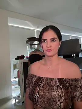 Carolina Novoa online show from 16, 1, 2025