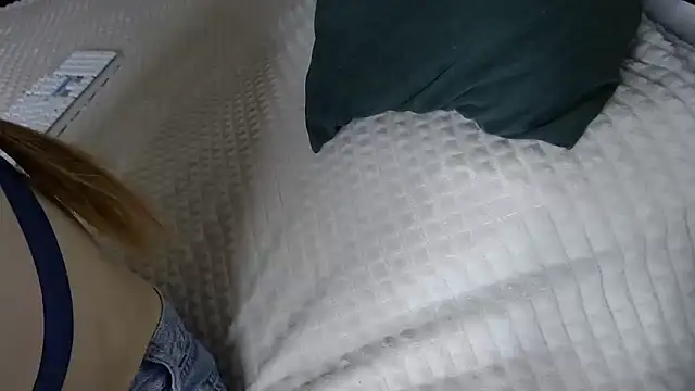 Kiradoll27 online show from 5, 1, 2026