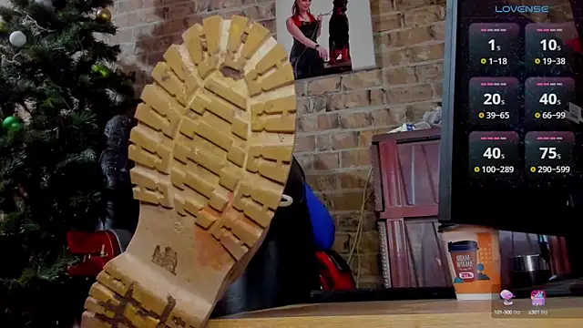 MrsVenus online show from 13, 1, 2025