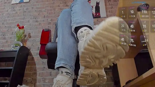 MrsVenus online show from 13, 3, 2025