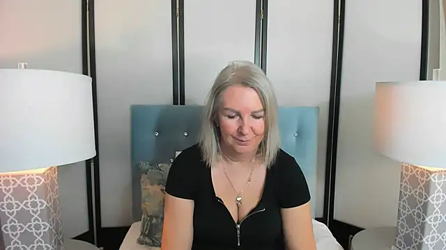 Snapshot of EricaTop chatting on 15, 1, 2025 EricaTop online show from 15, 1, 2025