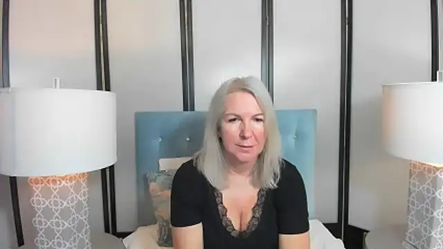 EricaTop online show from 9, 11, 2025