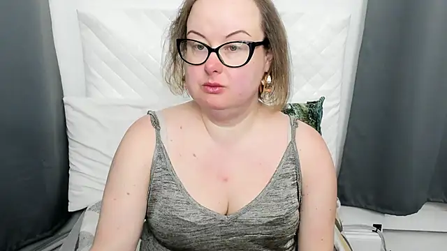 dirtyBonnie online show from 16, 3, 2026