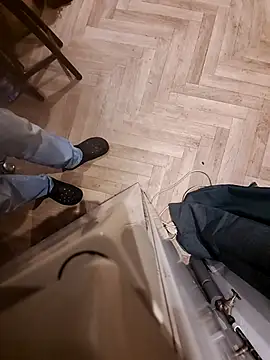 realeasy1 online show from 28, 9, 2025