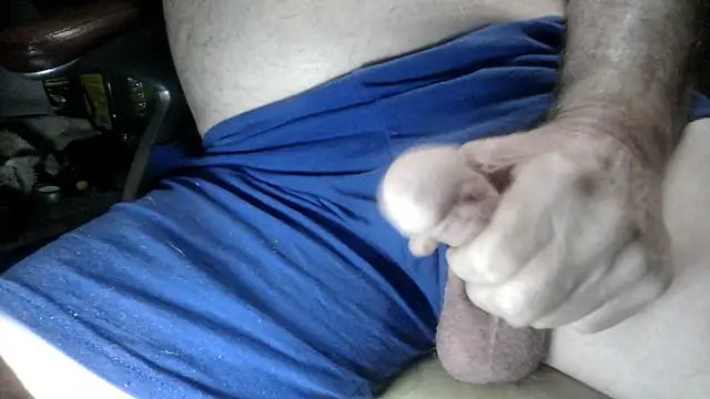 Snapshot of russtee chatting on 22, 3, 2026 russtee online show from 22, 3, 2026