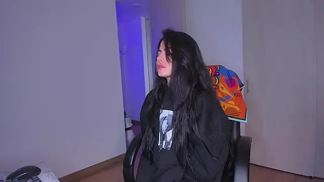 Lisegg  online show from 18, 11, 2025