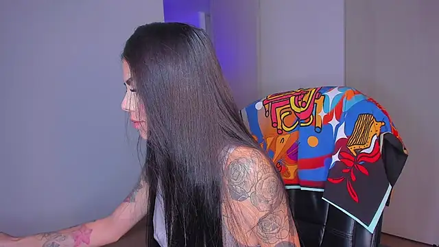 Lisegg  online show from 19, 12, 2025