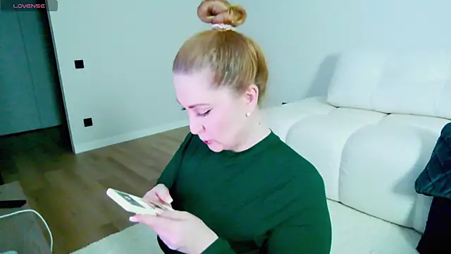 Sinful Eyes online show from 14, 11, 2025