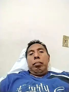 Snapshot of desnudo_Sexoxo chatting on 30, 10, 2025 desnudo Sexoxo online show from 30, 10, 2025