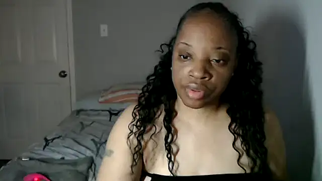 Snapshot of Sexymona1218 chatting on 24, 10, 2025 Sexymona1218 online show from 24, 10, 2025
