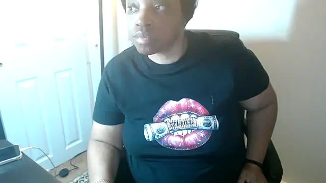 Sexymona1218 online show from 24, 3, 2026