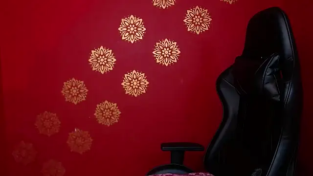 Snapshot of gina_latina chatting on 21, 1, 2025 gina latina online show from 21, 1, 2025
