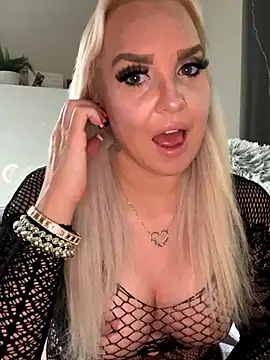 MIA-XXX online show from 2, 11, 2025