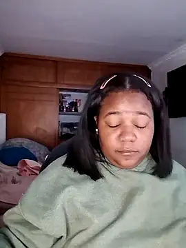 Snapshot of Daddys_girl1 chatting on 19, 9, 2025 Daddys girl1 online show from 19, 9, 2025