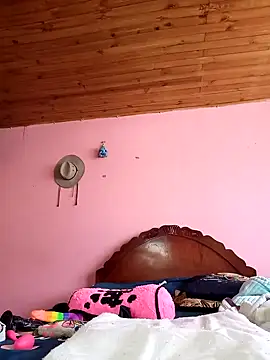 Yeka Montes online show from 18, 1, 2025