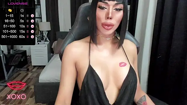 Snapshot of Forever_MissCandace chatting on 13, 2, 2025 Forever MissCandace online show from 13, 2, 2025