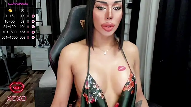 Snapshot of Forever_MissCandace chatting on 23, 2, 2025 Forever MissCandace online show from 23, 2, 2025