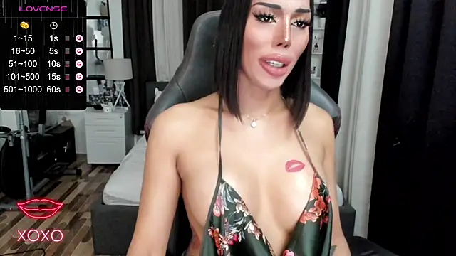 Snapshot of Forever_MissCandace chatting on 18, 3, 2025 Forever MissCandace online show from 18, 3, 2025