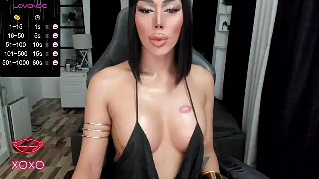 Snapshot of Forever_MissCandace chatting on 17, 9, 2025 Forever MissCandace online show from 17, 9, 2025