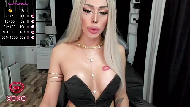 Snapshot of Forever_MissCandace chatting on 24, 9, 2025 Forever MissCandace online show from 24, 9, 2025