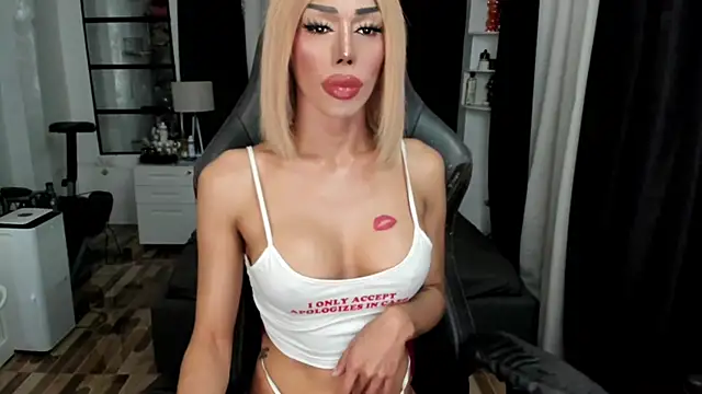Forever MissCandace online show from 26, 5, 2026