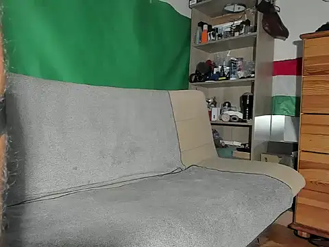 Snapshot of viraglaci18@xh chatting on 13, 10, 2025 viraglaci18xh online show from 13, 10, 2025