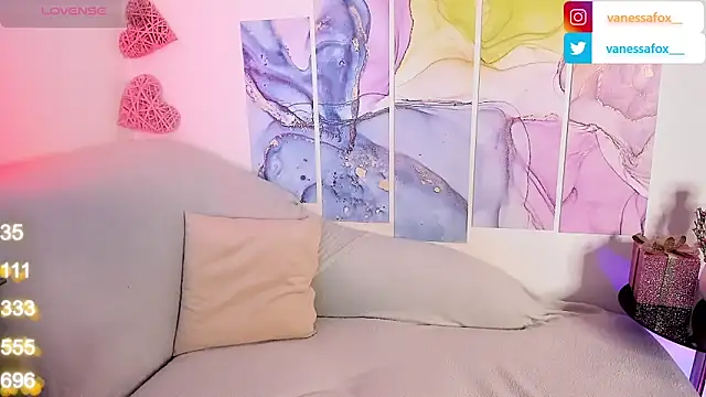 Snapshot of VanessaFox__ chatting on 21, 12, 2024 VanessaFox   online show from 21, 12, 2024